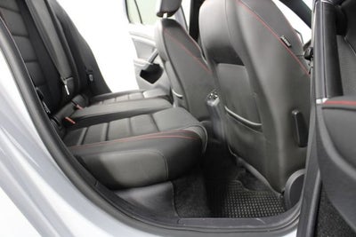 2021 Volkswagen Golf GTI S