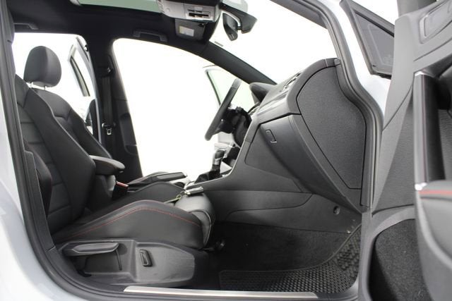 2021 Volkswagen Golf GTI S