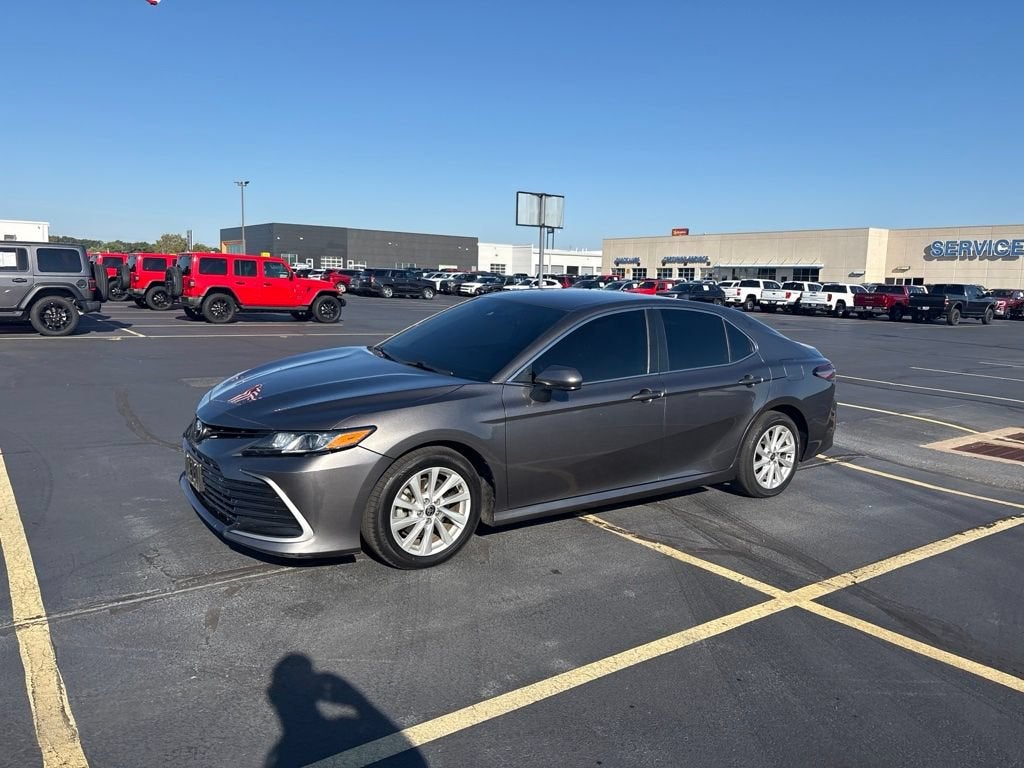 2021 Toyota Camry LE