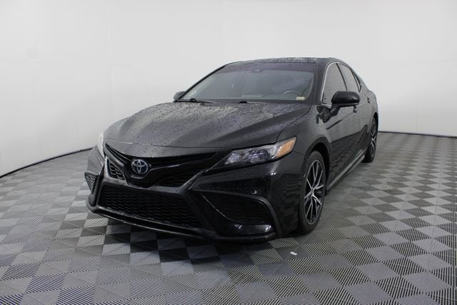 2021 Toyota Camry SE Nightshade