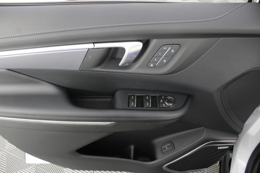 2027 Buick Enclave Sport Touring