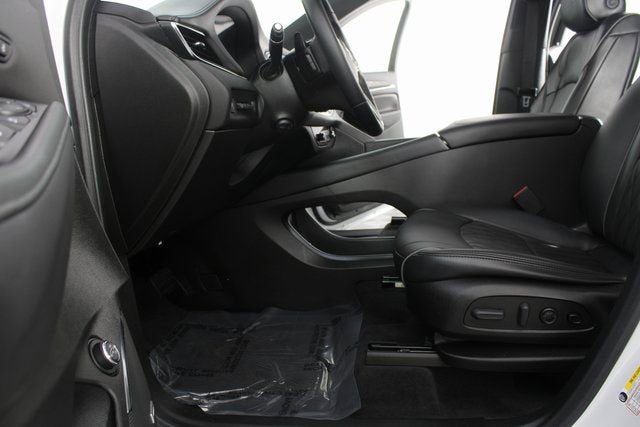 2022 Buick Enclave Avenir