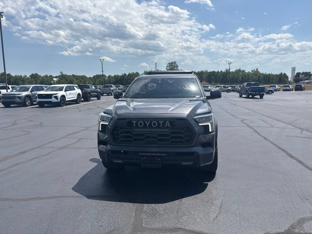 2024 Toyota Sequoia SR5