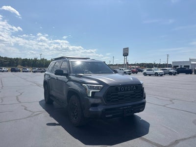 2024 Toyota Sequoia SR5