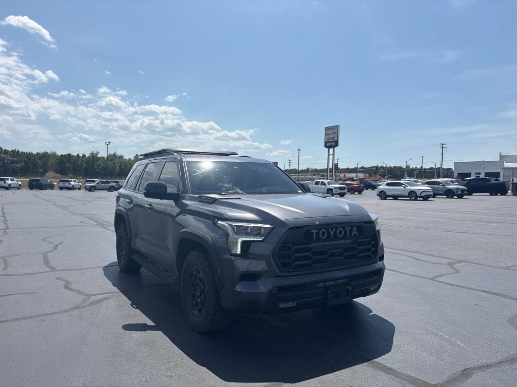 2024 Toyota Sequoia SR5