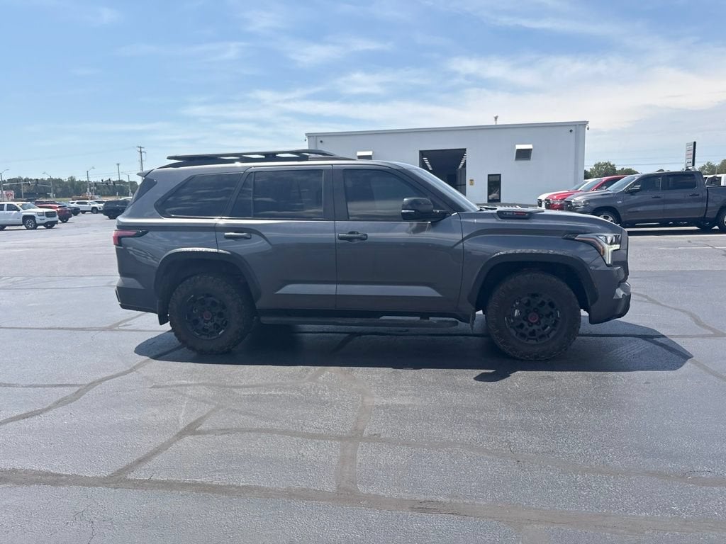 2024 Toyota Sequoia SR5