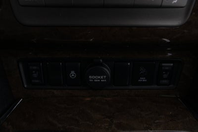 2017 INFINITI QX80 NA